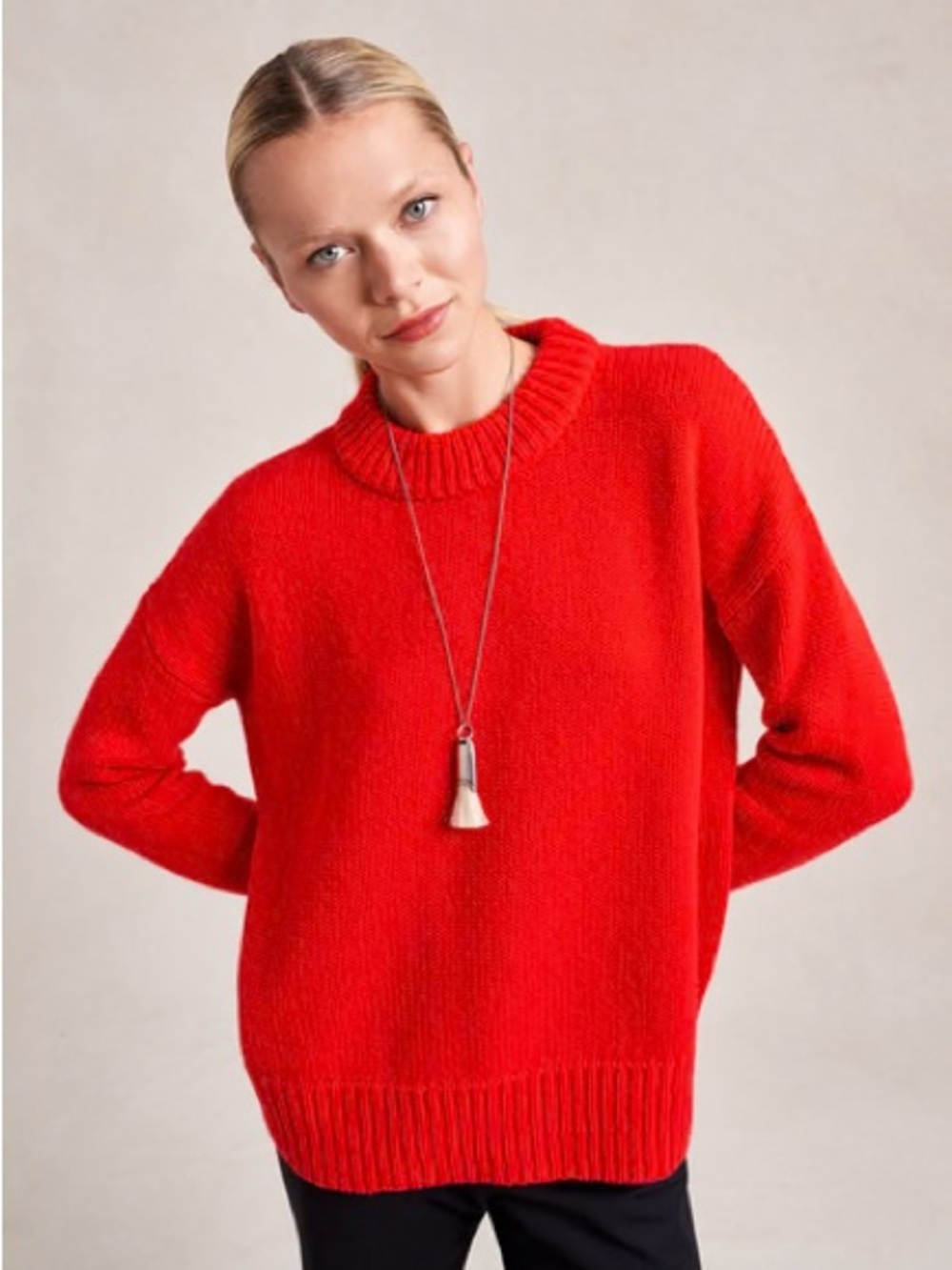 L'Academie Classic Red Knit Oversized Pullover Sweater